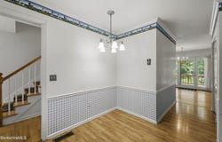 7 Cynthia Ln, Pittsfield, MA 01201