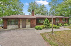 9017 Clam Lake Road, Bellaire, MI 49615