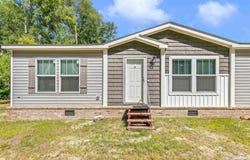 296 Pineland Dr, Frisco City, AL 36445