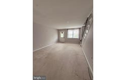 14 CONCORD RD, DARBY, PA 19023