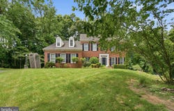2002 GRESHAM Lane, DAVIDSONVILLE, MD 21035