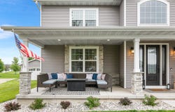 650 WEST SILVERLEAF COURT, Plover, WI 54467