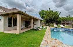 716 Dayridge DR, Dripping Springs, TX 78620