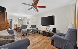 709 E CHESTNUT Street, LANCASTER, PA 17602