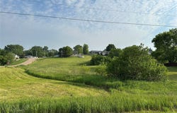 North View Drive, Knoxville, IA 50138
