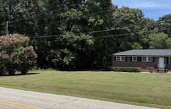 292 Dovetown, Royston, GA 30662