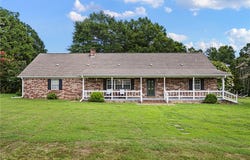 125 Kelly Lane, Dover, AR 72837