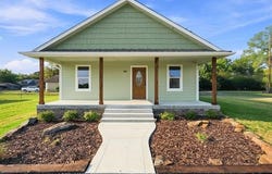 313 Ohio Street, Chouteau, OK 74337