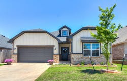18516 Autumn Grove Dr., Edmond, OK 73012