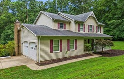 221 Urquhart Road, North Bethlehem, PA 15360