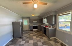 701 S 9th Street, Thayer, MO 65791