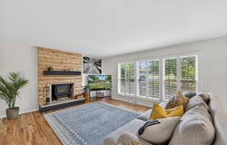 3745 Pilgrim Rd, Brookfield, WI 53005