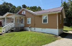 627 Schaum Avenue, Zanesville, OH 43701