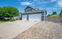 3268 White Buffalo Dr, Wellington, CO 80549
