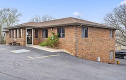 1 Woodland Avenue, Kimberling City, MO 65686