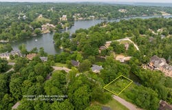 2458 Cedar Cliff Drive, Lawrenceburg, IN 47025