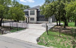 1016 Silver Creek Azle Road, Azle, TX 76020