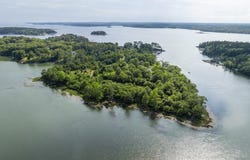 65 Tavenner Road, Boothbay, ME 04537