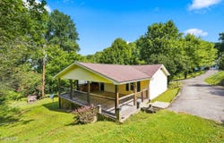 1301 Sorrenta Road, Big Stone Gap, VA 24219