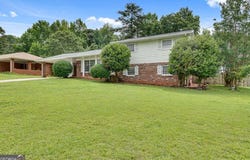 5440 Huron, Lake City, GA 30260