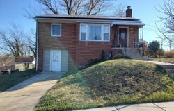 4905 66TH AVE, HYATTSVILLE, MD 20784