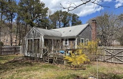 8 Oakleaf Circle, Harwich, MA 02645