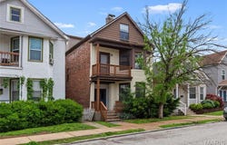 1016 Tamm Avenue, St Louis, MO 63139