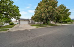 665 E HOWARD, Sandy, UT 84070