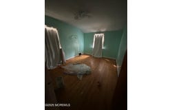 540 W 7th Avenue, Roselle, NJ 07203