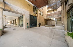 709 E Walnut Street, Pasadena, CA 91101