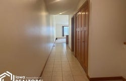 901 3rd Avenue S, Clear Lake, IA 50428