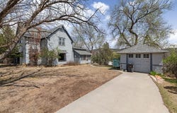 1645 Washington Avenue, Hot Springs, SD 57747
