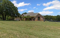 103 Hedges Circle, Weatherford, TX 76085