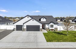 1410 N Birch Street, Jerome, ID 83338