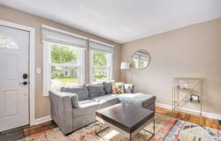 1148 Lakeside Drive SE, East Grand Rapids, MI 49506