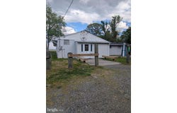 128 LONG POINT RD, STEVENSVILLE, MD 21666