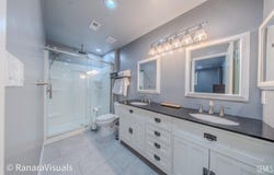 5401 Midsummer Drive, Bakersfield, CA 93308