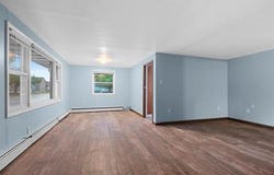 1467 E MASON Street, GREEN BAY, WI 54301