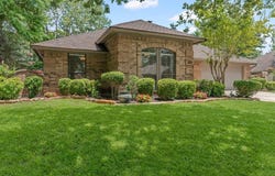 1302 Spyglass Drive, Mansfield, TX 76063
