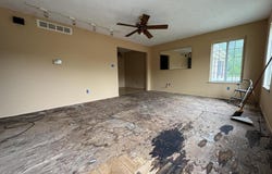 34756 Jefferson Avenue, Harrison Township, MI 48045