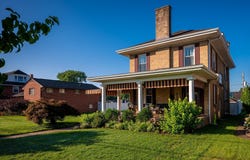 2961 Staunton Road, Huntington, WV 25702