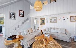 2 Doris Lane, Southampton, NY 11968