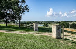 7487 Kramer Road, Chappell Hill, TX 77426