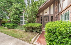 305 Warbler Drive, Bedford, TX 76021