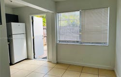4705 NW 9th Dr, Plantation, FL 33317