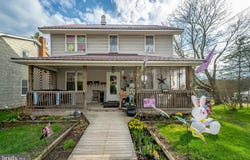 611 E OAK STREET, OAKLAND, MD 21550