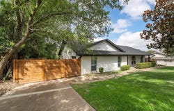 1132 Western Oaks Drive, Woodway, TX 76712