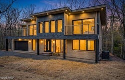119 Comstock Drive, Hawley, PA 18428