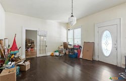 409 E Bowie Street, Luling, TX 78648