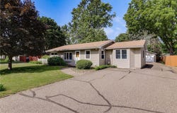 1620 Oak Street, Hastings, MN 55033